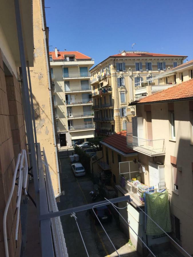 M&Y S House Vicino Alle Spiagge Lavagna Luaran gambar