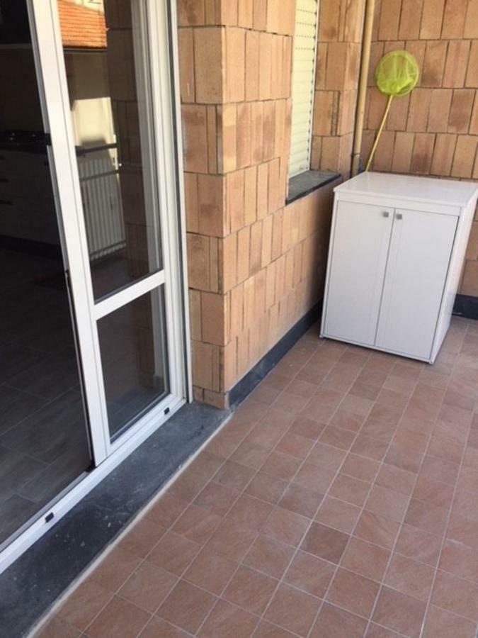 M&Y S House Vicino Alle Spiagge Lavagna Luaran gambar